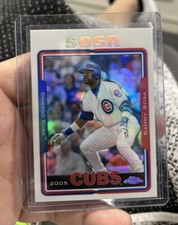 2005 Topps Chrome Sammy Sosa Refractor Parallel #10