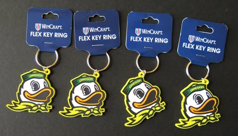FOUR (4) OREGON DUCKS, FLEXIBLE KEY RINGS FROM WINCRAFT Cover