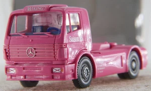 Wiking 1:87 Werbemodell A.S.S H0 LKW Mercedes MB Renntruck Pink Saison ´95 OVP - Bild 1 von 11