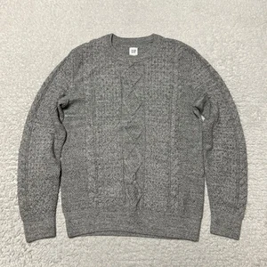 Suéter GAP Hombre Pequeño Gris Tejido con Cable Pescador Cuello Redondo Pullover De Colección - Imagen 1 de 13