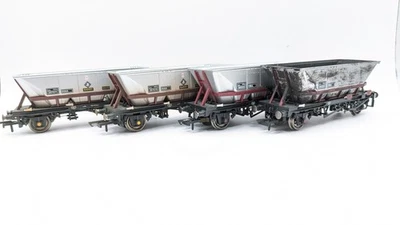 4 X HORNBY MGR COAL HOPPER WAGONS SPEEDLINK LIVERY NEM COUPLING VERSION - Image 1 of 4