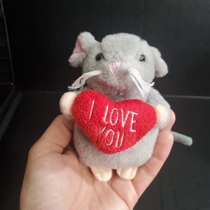 Ganz Li'l Love Mouse Tiny 4" Gray Mini Plush Holding Red ILOVE YOU Heart - Picture 1 of 8