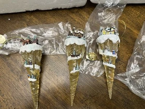 Thomas Kinkade Icicle Village Ornament Set #2 Ashton-Drake Galleries New - Picture 1 of 9