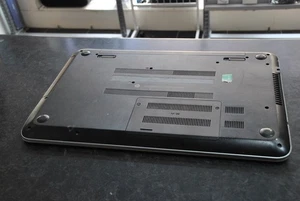 HP Pavilion 15 F7R53EA Laptop - Spares or Parts - Faulty - Picture 1 of 9