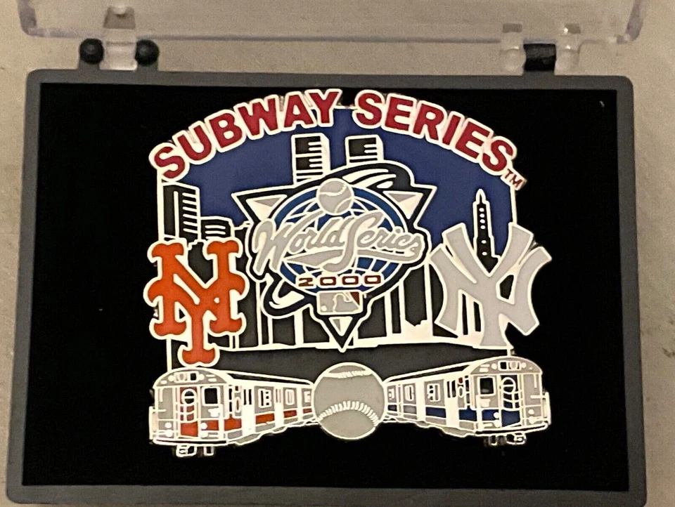 2000 World Series NY Yankees / Mets Pin ~ Subway Series ~ Twin Towers (50 Pins) - Image 1 of 1