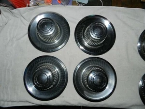 Vintage SS Chevrolet Motor Division OEM Center Hub Cap Rally SS Set of 4 (B) - Picture 1 of 8