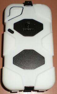 Étui robuste militaire Griffin Survivor iPhone 4/4s, avec clip, blanc et noir, NEUF