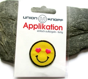 Applikation Bügelbild Smiley 4,3cm gelb Herz - Bild 1 von 1