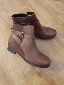 Linea UK 8/41 Coffee Brown Leather Side Buckle Zip Up Block Heel Ankle Boots - Picture 1 of 9