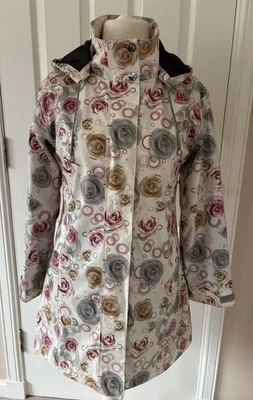 SØS Jensen Floral Showerproof Fitted Hooded Full Zip Rain Coat Size Small - image 1 of 4