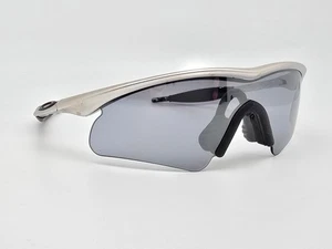 Occhiali da sole Oakley 09-134 montatura M FMJ 5,56 montatura lenti nere iridio ibride S - Foto 1 di 15