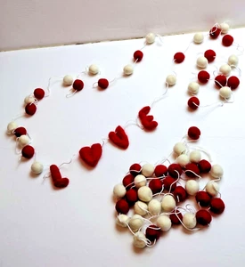 2 pcs Felted Garland-Red White 110 in each Love letters Decor Valentines Day - Picture 1 of 6