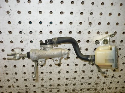 SUZUKI 1995 88 05 RF600R RF600 900 GSF600S FRENO TRASERO CONJUNTO CILINDRO MAESTRO OEM Foto 1 de 4