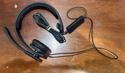 Logitech H570e USB Mono Headset A-00063 881-000229 Over-ear Headband - Image 1 of 3