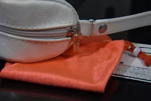 Oakley White Soft Glasses Vault w/Oakley Logo for Oakley Glasses-Beautiful - Picture 1 of 5