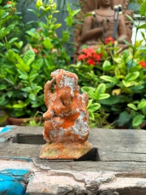 Escultura antiga de pedra de mármore esculpida à mão deus hindu Ganesha - Imagem 1 de 4