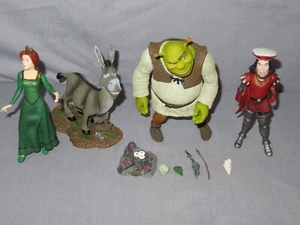 2001 McFarlane Toys 6" SHREK, DONKEY, LORD FARQUAAD & PRINCESS FIONA figures - Picture 1 of 6