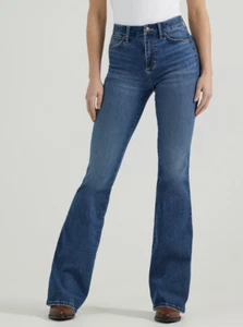 HOT DISCOUNT Women's Wrangler Bespoke High Rise Flare Jean, Lily (112359281) - Picture 1 of 7