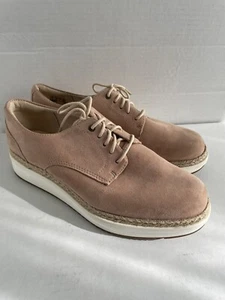 Clarks Teadale Rhea Women's Taupe Suede Lace Up Oxford Sneaker Size 6.5B - Picture 1 of 10