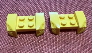 LEGO 44674 Mudguard with Headlights Overhang Yellow 2 PCs - Picture 1 of 6