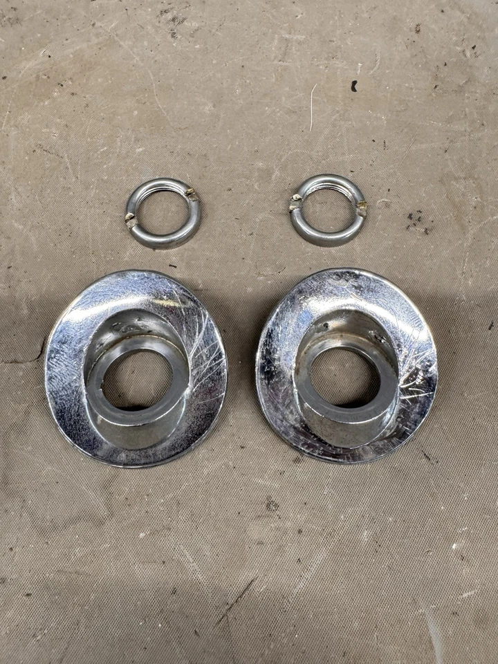 1963 1964 1965 Buick Riviera limpador de para-brisa braço transmissão porcas acabamento molduras - Imagem 1 de 4