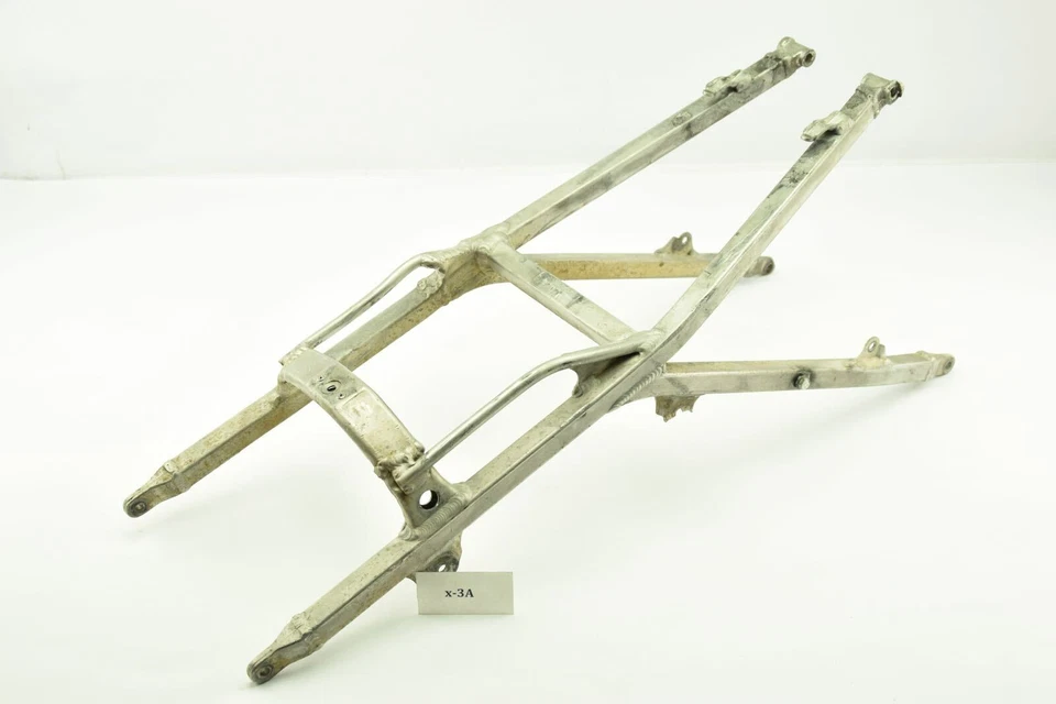 Husqvarna WR 360 4A año de construcción 1992 - Cuadro trasero cuadro trasero A566026825 Foto 1 de 2