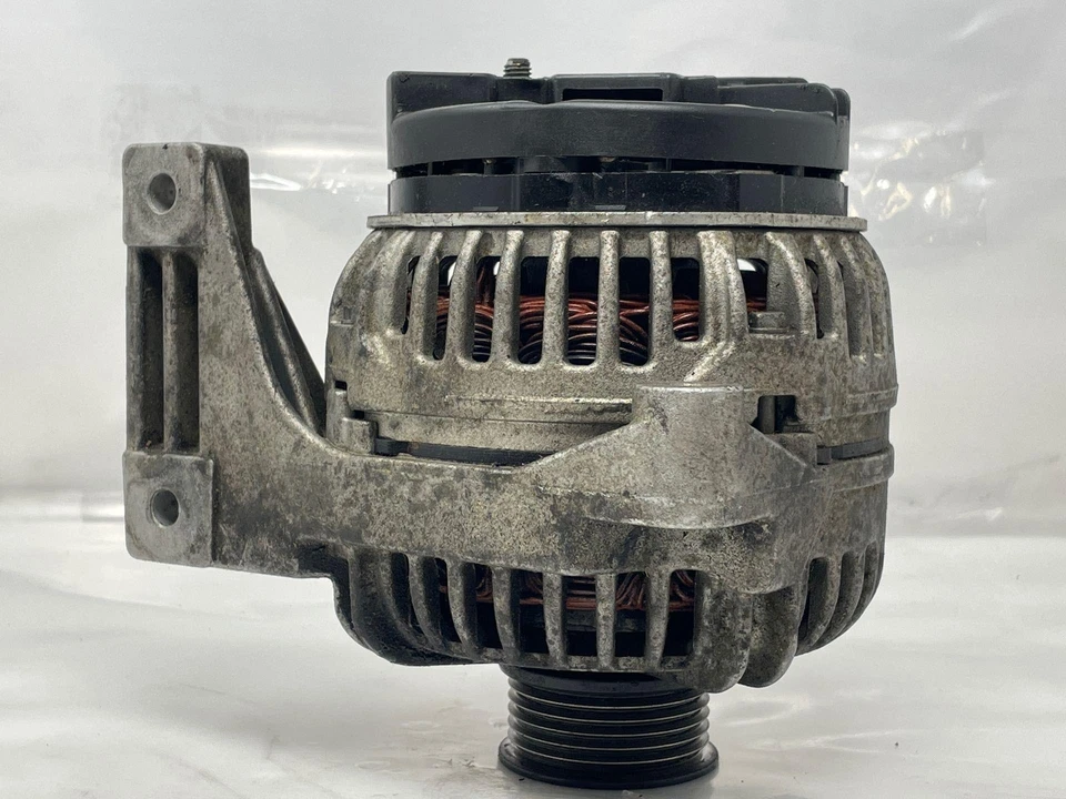 2001 Volvo S60 Alternator 120 Amp 2.4L Auto 80K Miles OEM ID:86022779 02 03 04 - Image 1 of 4