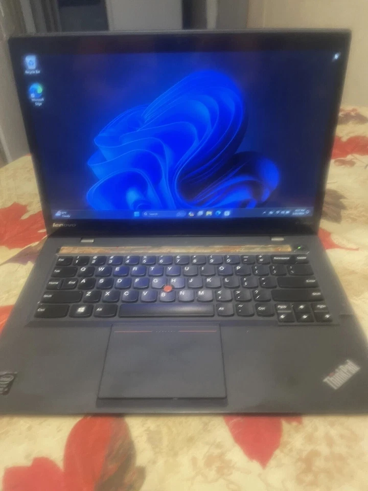 Lenovo X1 Carbon i5-4300U 1.90GHz 8GB 128 SSD TOUCH SCREEN WINWS 11 PROBacklit - Image 1 of 4