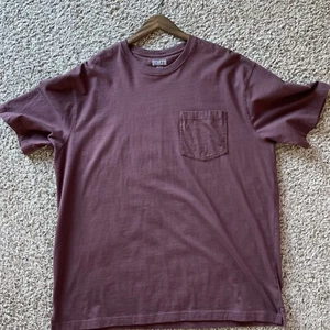 Duluth Trading Relaxed Fit Longtail Mens XL BurgundyFront Pocket CrewNeck Tshirt - Picture 1 of 6