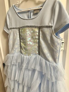 Girls XL 14/16 Frozen II Elsa Costume Detachable Cape Blue Gown Dress Play - Picture 1 of 6