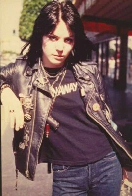 JOAN JETT Poster Celebrity Print Art Photo Poster 5 (20x30)