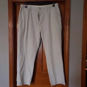 Polo Ralph Lauren Classic Fit Pants Mens Khakis Chinos Flat Front Size 42x32 - Picture 1 of 5