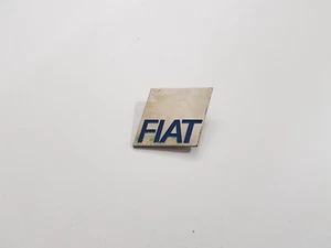 SPILLA FIAT FIRMATA LORIOLI EPOCA Vintage GADGET PUBBLICITA' - Foto 1 di 2