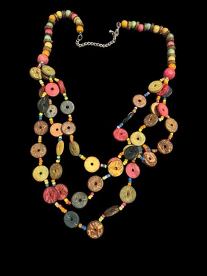 Collar Calipso Babero 3 Hilos Madera Cuentas Caribe Marrón Rosa Azul Rojo 25" BN1 Foto 1 de 4