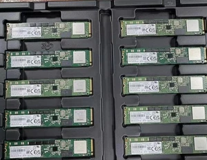 Samsung PM983 1.92TB Gen3x4 NVMe 22110 PCIe M.2 MZ-1LB1T90 SSD State Solid Drive - Picture 1 of 2