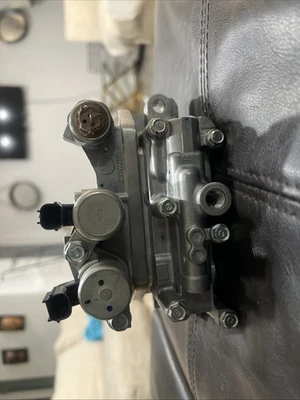 Задняя катушка клапана в сборе от оригинального производителя Honda подходит для Accord Pilot Ridgeline 2008-2017 годов выпуска - Изображение 1 из 4