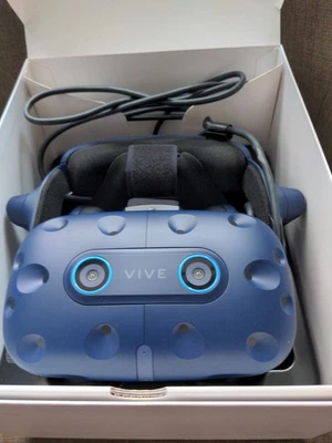 HTC Vive Pro Eye Virtual Reality VR Headset Blue 99HAPT005-00 PC HMD - Image 1 of 4