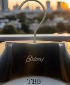 Brioni Italian Designer Heavy-Duty 18" Dark Brown Wooden Suit Hanger - Picture 1 of 7