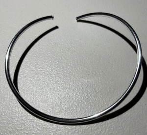 Silver Plated Choker Collar Necklace, Fashion Jewelry, Smooth Finish Capped Ends - Picture 1 of 4