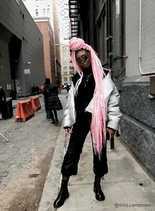 Zury Neon Box 46-inches Neon Pink Braids - Picture 1 of 4