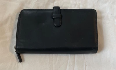 LEVENGER Black Leather Organizer Wallet Purse Bag-VERY NICE - Image 1 of 4