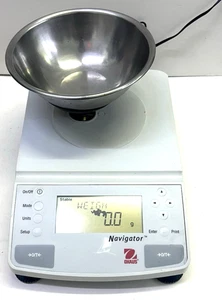 Balanza de escala de tazón de laboratorio Ohaus Navigator N0H110 Max 8100 gramos 0,5 g - Imagen 1 de 10