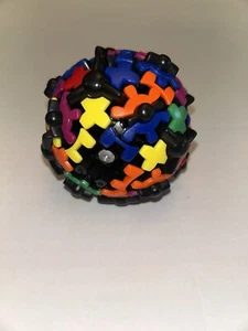 Brain Teaser Rotating Puzzle Ball - Picture 1 of 2