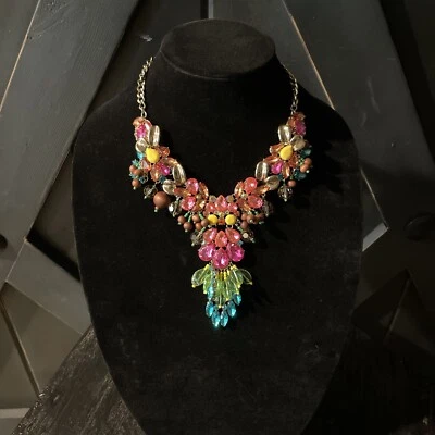 Collar Betsey Johnson Calypso BRILLANTE Multicolor Cristal Madera Cuentas - Nuevo con Etiquetas Foto 1 de 4