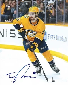 Thomas Tommy Novak Signed 8x10 Photo Nashville Predators Autographed COA - Picture 1 of 1