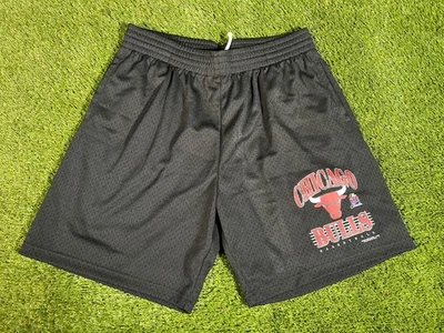 New Chicago Bulls Authentic Retro NBA Basketball Men's Black Mesh Shorts Large - Image 1 of 4