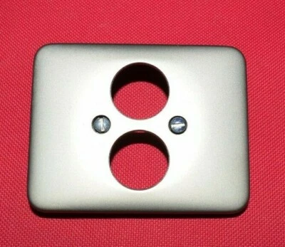 Busch-Jaeger  alpha nea -  Zentralscheibe 2-Loch bronze - Bild 1 von 2