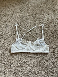 For Love & Lemons SKIVVIES Cross Your Heart Bra in Ivory Size MEDIUM - Picture 1 of 7