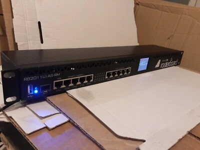 MikroTik RouterBOARD RB2011Ui AS-RM router and firewall + PSU - Image 1 of 4