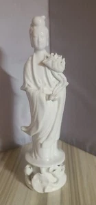 Blanc de Chine Qing Guanyin Lotus Flower Porcelain Chinese - Picture 1 of 5